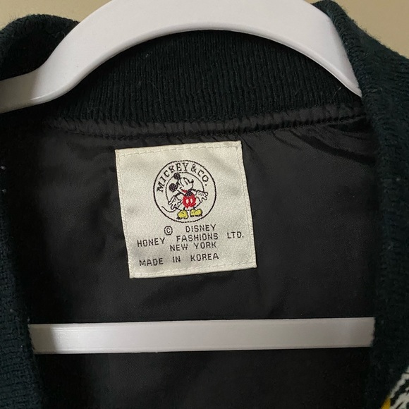 VINTAGE Disney bomber jacket - Picture 2 of 3